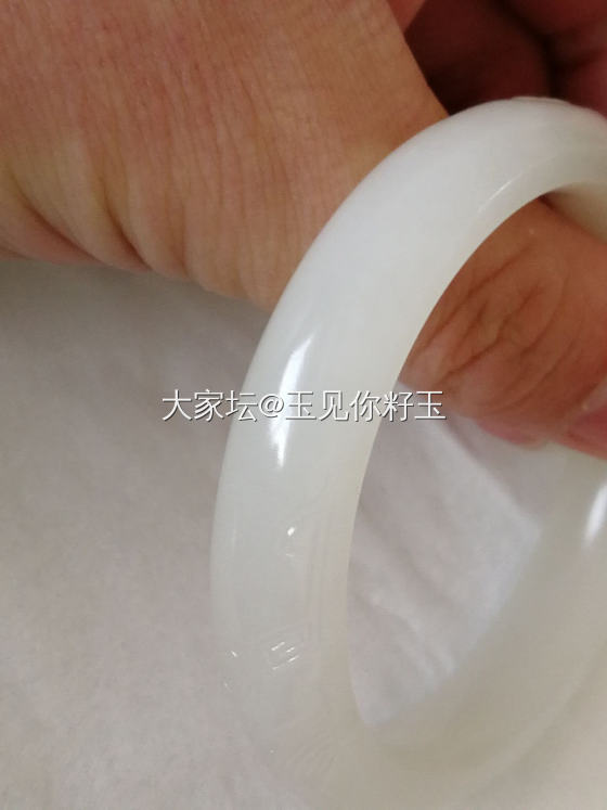 仿古纹饰及如意纹饰的籽镯_和田玉