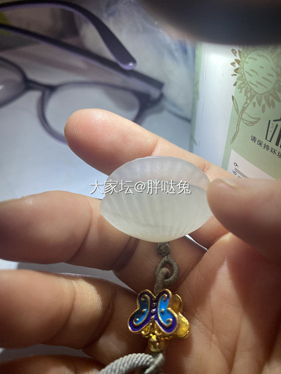 没睡觉的朋友给我看看，这东西350块钱值不值？_和田玉
