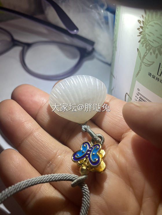 没睡觉的朋友给我看看，这东西350块钱值不值？_和田玉