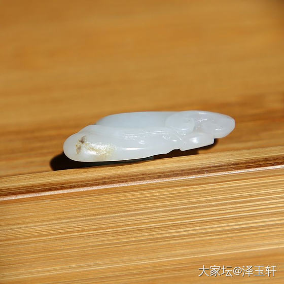 苏工新疆和田玉籽料玉如意挂件原籽雕刻_和田玉