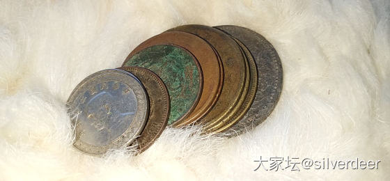 姥姥给的太姥姥的镯子和钱币_钱币手镯银