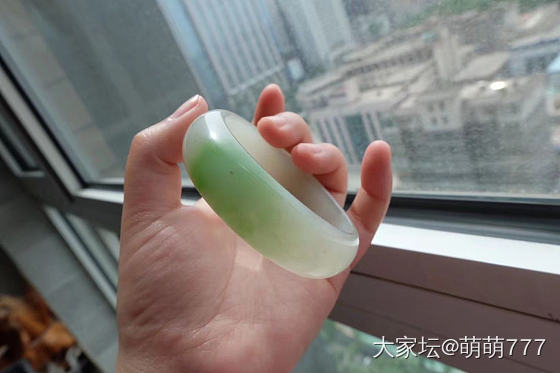 硬是凑成了一套_和田玉