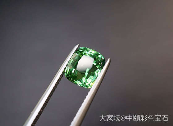 ##中颐天然沙弗莱##  2.55ct_沙弗莱彩色宝石