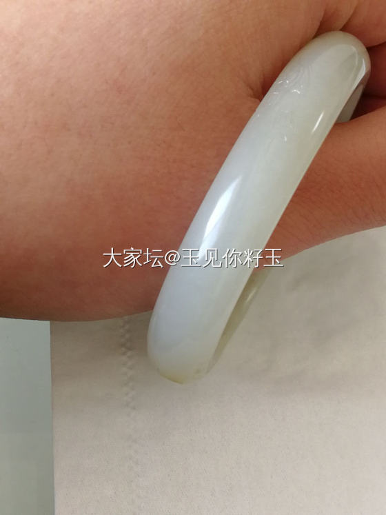贴手的，叫贵妃_和田玉