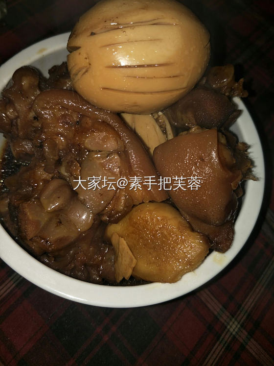 大晚上的，来一碗猪脚姜不_美食