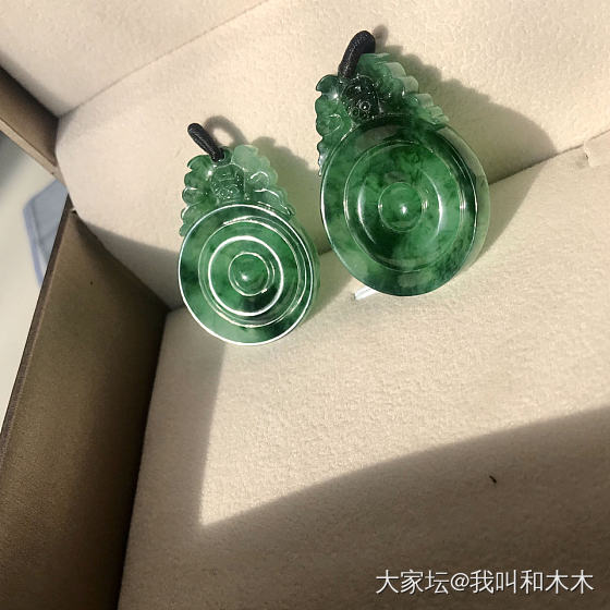 翡翠福贝姐妹花_挂件翡翠