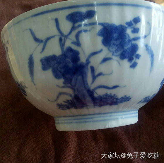 清   康熙洞石花卉人文瓜棱碗_瓷器银