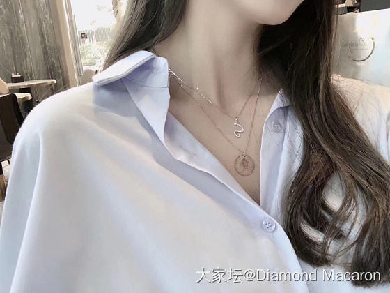 18K金钻石字母吊坠_钻石