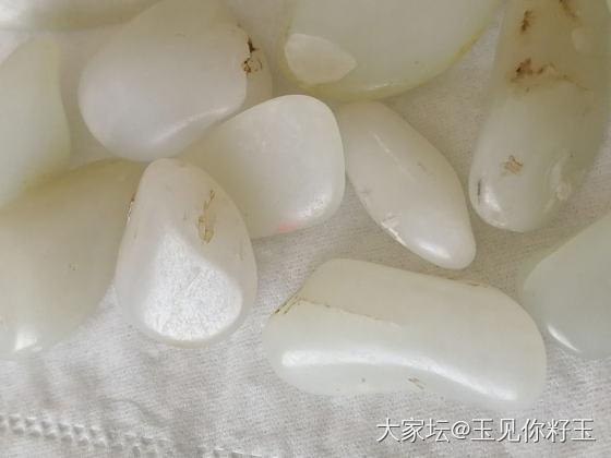 毛孔，起倃，水草沁_原石和田玉