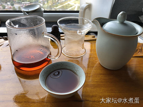 闭关喝茶_茶叶