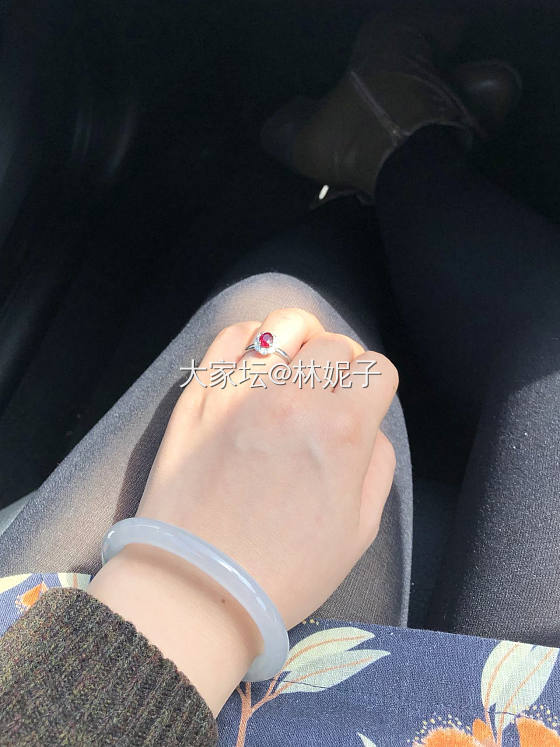 冰透小细条请给鉴个价_手镯翡翠