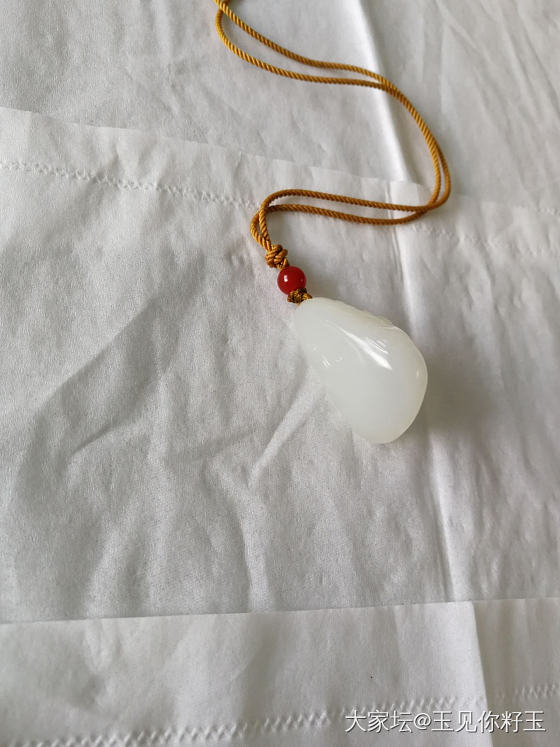 皮色，光感（莹润凝脂光泽）_和田玉