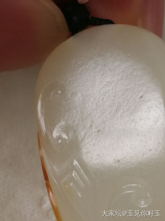 皮色，光感（莹润凝脂光泽）_和田玉
