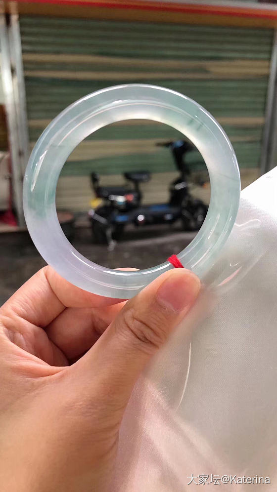 最近想买手镯啊啊啊_翡翠