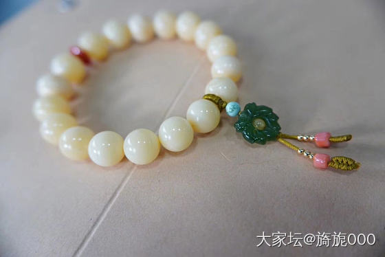 俄料奶白搭配串10.5mm 13.7_琥珀蜜蜡