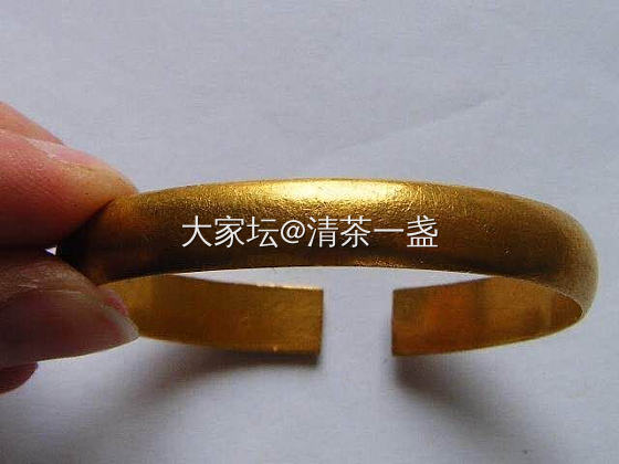 狗窝里搁不住热baba，清代裘天宝金手镯_手镯