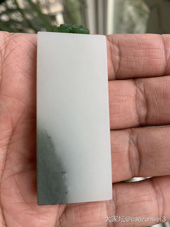 各位老师帮忙看看，这块牌子是什么料?俄料还是新疆料。_和田玉