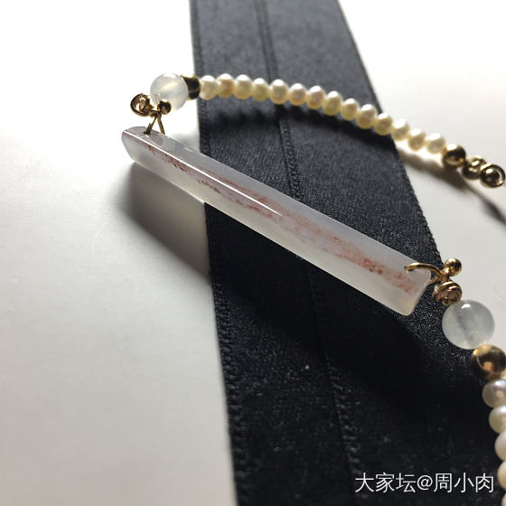 手工DIY的玫瑰金沙翡翠手牌_首饰