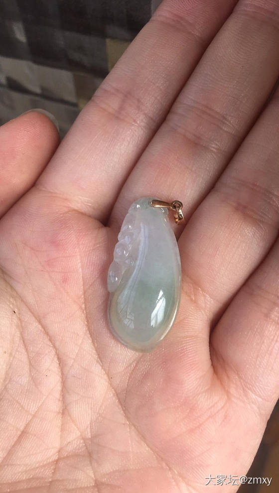 求助，翡翠福瓜是否A货_挂件翡翠