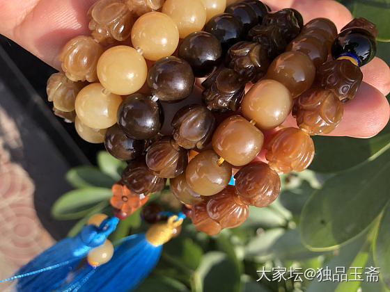 黄糖，蜜糖，巧克力糖..._和田玉