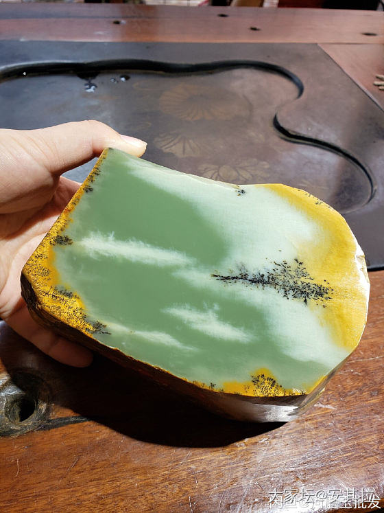 懂河磨的过来看下这皮是天然皮吗？_玉石