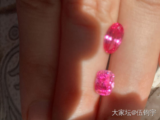浅粉对决：越南top仙粉VS纳米亚浅粉_尖晶石