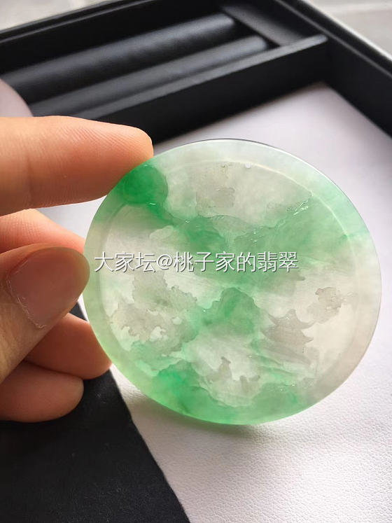 就喜欢这种意境山水，一切尽在不言中_翡翠