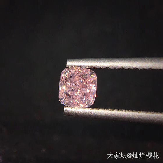 精品粉钻 💎  半克拉 中彩橘粉  好价💰
 GIA证书  0.51ct  FO..._钻石彩钻