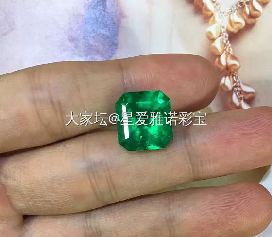 祖母绿 8ct 木佐色 极微油 哥伦比亚 GRS证书 好看吗？_彩色宝石