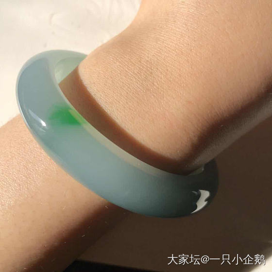 日常真香系列～当年我说打死也不入油青大类😂_手镯翡翠