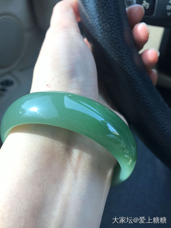 最爱还是碧玉_手镯和田玉