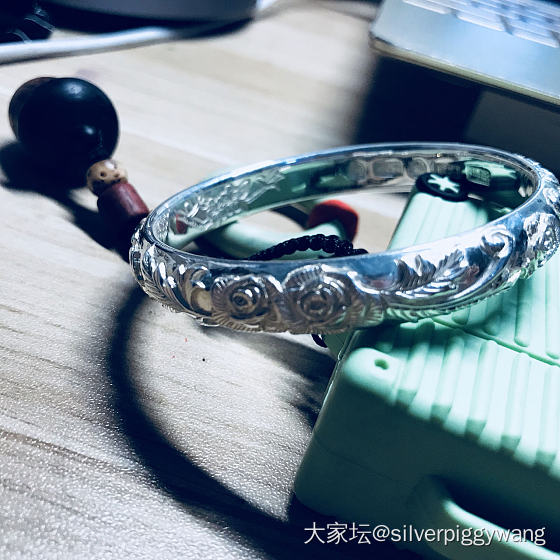 认真拍一下小玫瑰_银