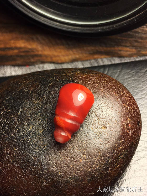 天然的只能追求尽量完美，而无法做到绝对完美！_南红