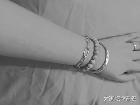 黑白滤镜太适合银镯啦_银
