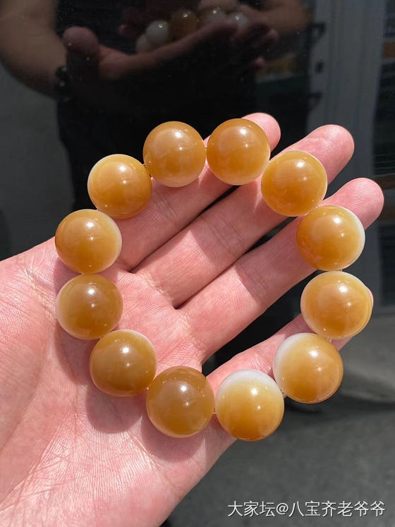 求助贴，这样的一颗且末糖珠子多钱可以收啊_和田玉