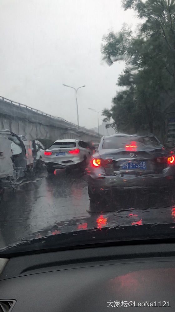 第二次练车，就遭遇暴雨⛈