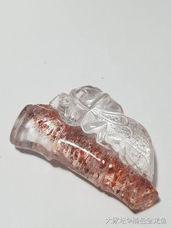 超七金草莓雕吊坠，雕刻的寓意是什么？_水晶