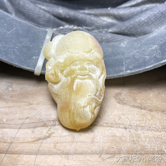 这个小都头子可爱爱得很_琥珀蜜蜡