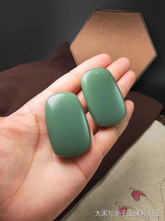 超级俄碧_和田玉
