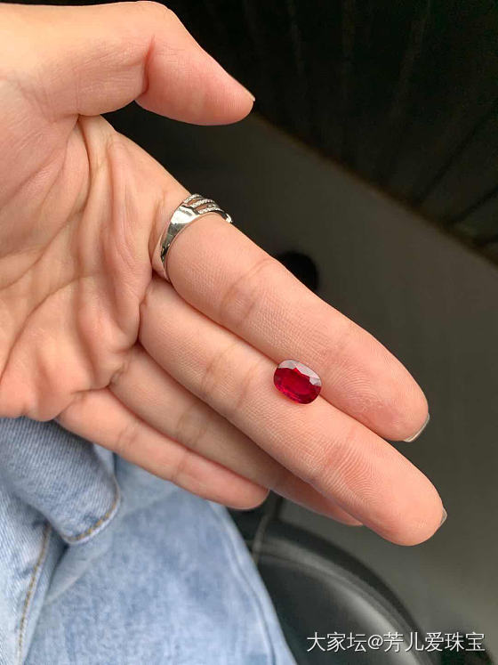 晒一下疫情期间收的一堆漂亮石头……可惜暂时都拿不到，全部送去做证书了_首饰