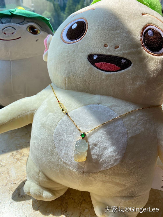 给小舞狮宝宝换了条新链子！_翡翠