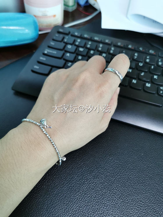 秀个好像没见秀过的铂金戒指_铂