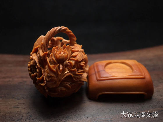 精致小花篮_文玩