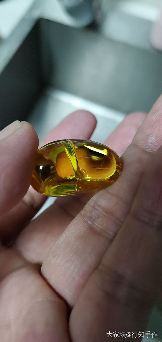 聊天聊成对孔了_琥珀蜜蜡