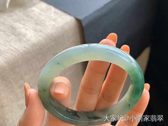 缅甸翡翠，代代相传。_翡翠