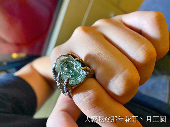 当年入的水晶坑_戒指水晶