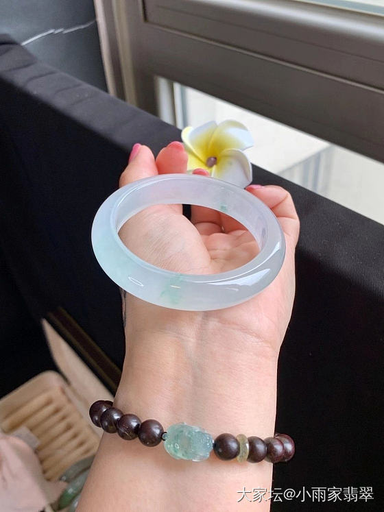 A货高冰翡翠，寓富贵传承，绵延不断，嬉福美满。_翡翠