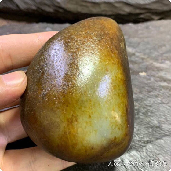 新切的料子，加工中_和田玉