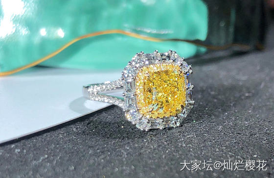 2克拉 Fancy Intense Yellow浓彩黄钻戒指 VS2 GIA证书..._钻石首饰