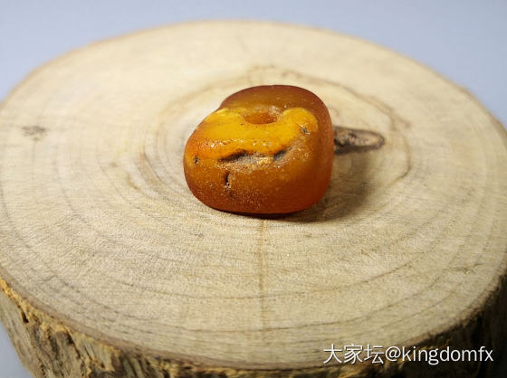 老蜜蜡饼子_琥珀蜜蜡